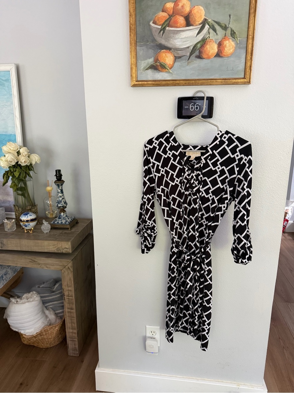 Michael Kors Black & White Geometric Tie-Waist Midi Dress